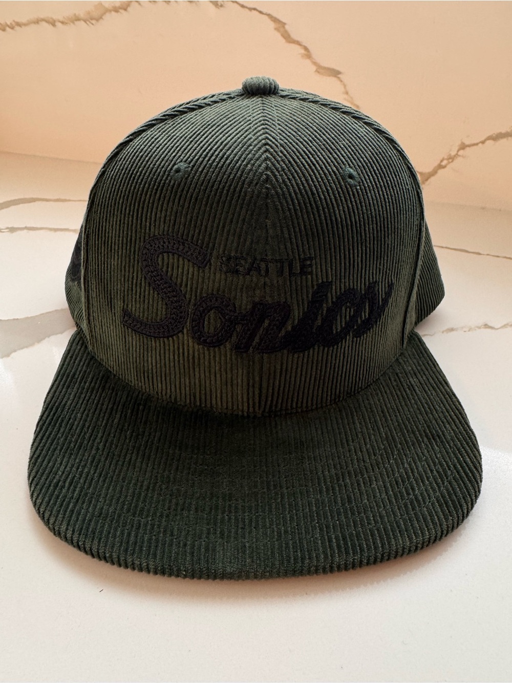 VINTAGE STYLE Seattle Sonics Mitchell & Ness Corduroy Snapback Hat - Dark Green